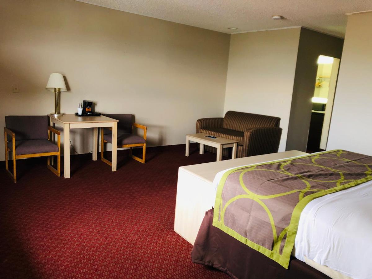 The Inn&Suites Sw Omaha Esterno foto