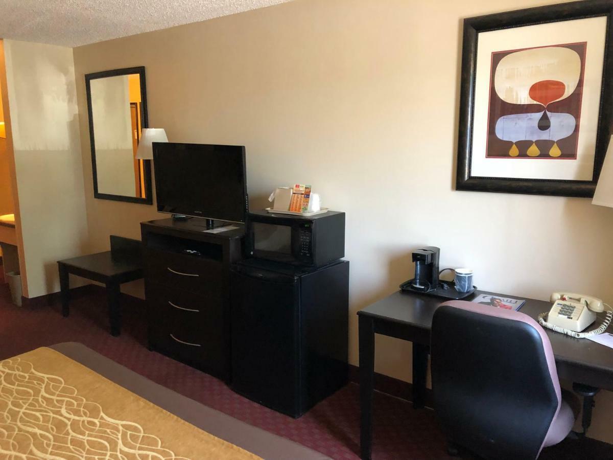 The Inn&Suites Sw Omaha Esterno foto