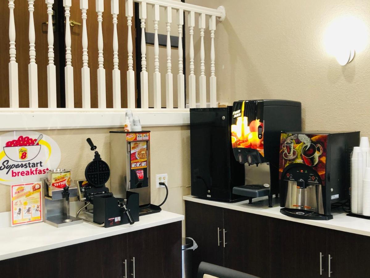 The Inn&Suites Sw Omaha Esterno foto
