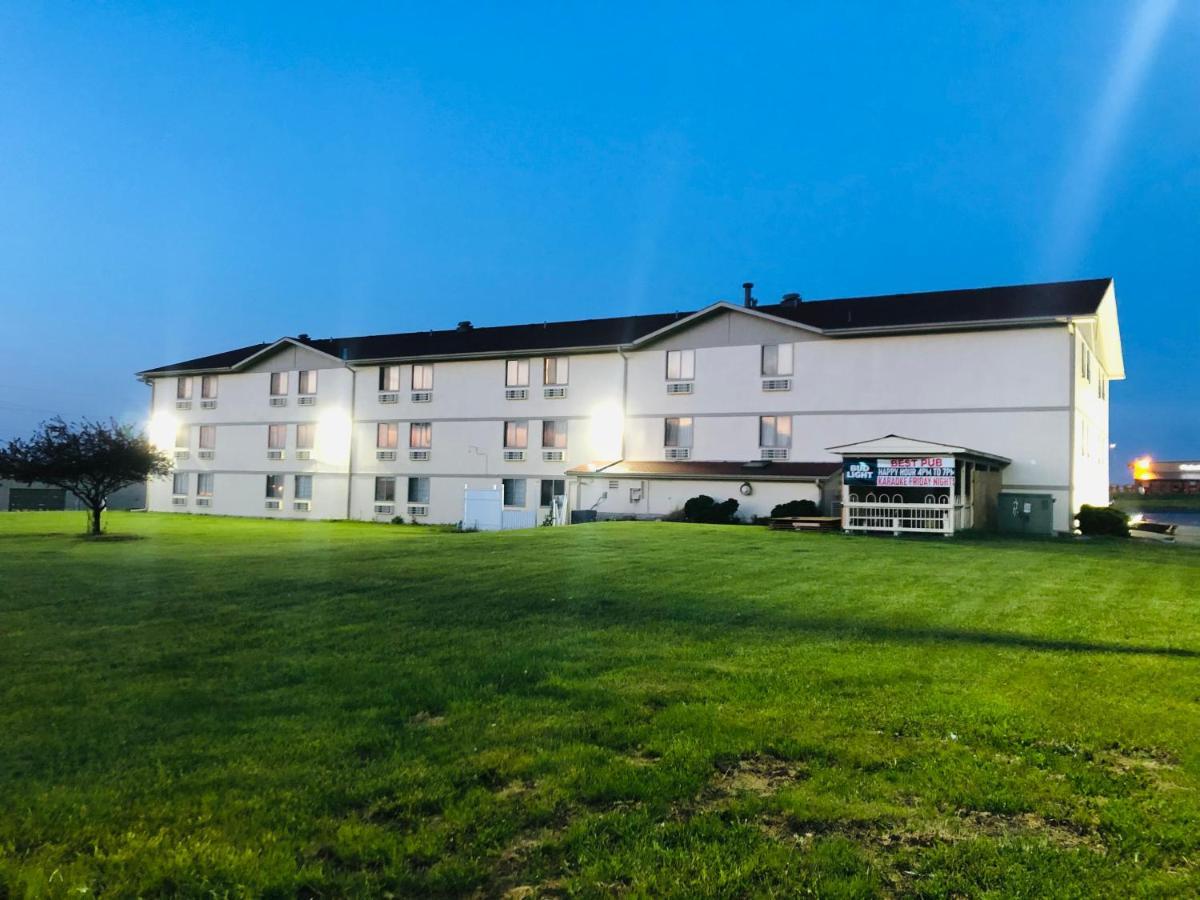The Inn&Suites Sw Omaha Esterno foto
